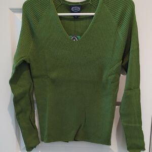 Olive Green V-Neck Sweater Ribbed Knit Long Sleeves